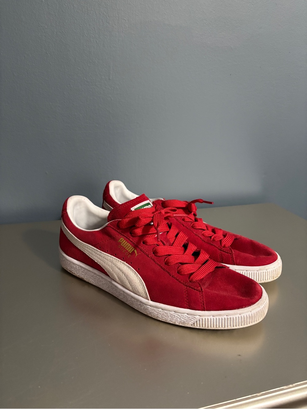 PUMA Suede Classic Men's Size 8 Sneakers Red